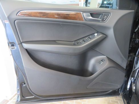 Used 2016 Audi Q5 2.0T Premium AWD/4WD image 13