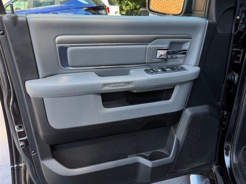 Used 2019 RAM 1500 Big Horn AWD/4WD image 10