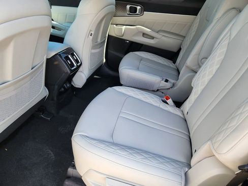 New 2026 Kia Sorento SX Prestige AWD/4WD image 9