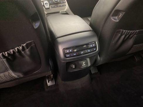 Used 2020 Hyundai Palisade Limited FWD image 34