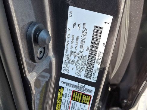 New 2026 Toyota Tundra Limited AWD/4WD image 24