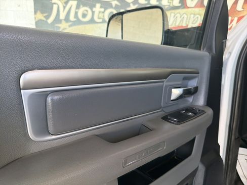 Used 2016 RAM 3500 Tradesman w/ Power & Remote Entry Group image 13