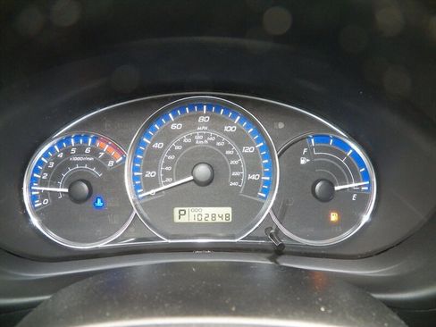 Used 2011 Subaru Forester 2.5X Premium w/ All-Weather Pkg image 24