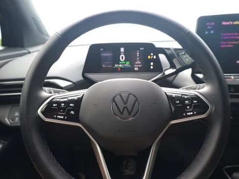 Used 2023 Volkswagen ID.4 Pro S AWD/4WD image 17