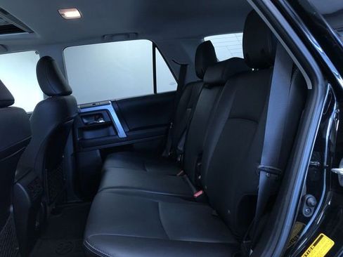 Certified 2022 Toyota 4Runner Limited AWD/4WD image 20