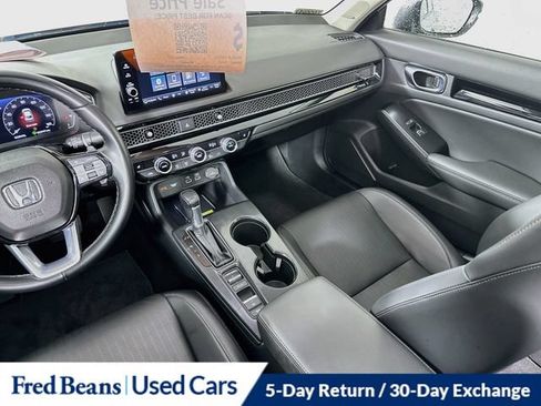 Used 2023 Honda Civic Touring image 30