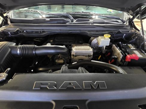 Used 2019 RAM 1500 Big Horn image 38