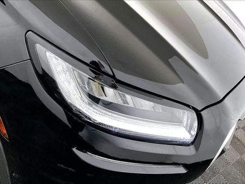 Used 2022 Lincoln Nautilus Reserve w/ Equipment Group 201A image 25