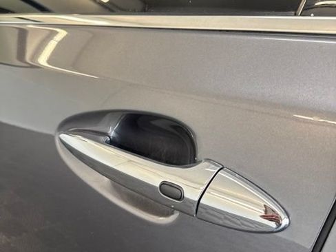 Used 2012 Lexus ES 350 FWD image 2