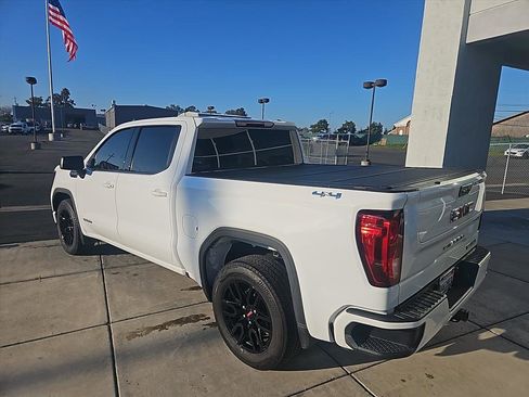 Used 2022 GMC Sierra 1500 Elevation image 5