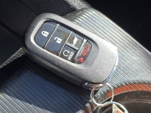 Used 2023 Honda Civic Sport image 33