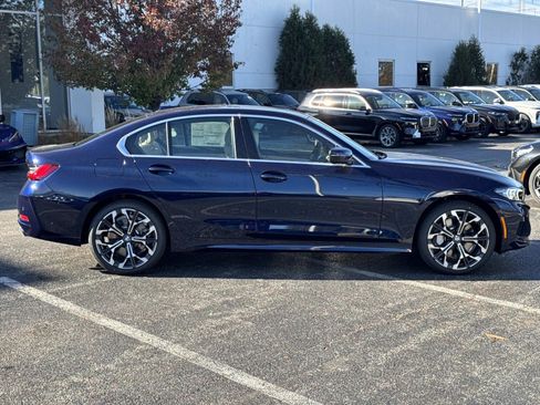 New 2026 BMW 330i xDrive Sedan w/ Premium Package AWD/4WD image 4