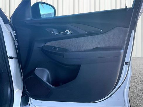Used 2022 Chevrolet TrailBlazer LS FWD image 16