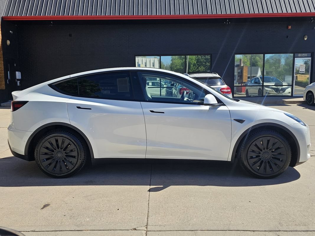 Used 2020 Tesla Model Y Long Range AWD/4WD image 10