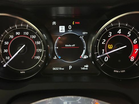 Used 2019 Jaguar F-TYPE Coupe image 26