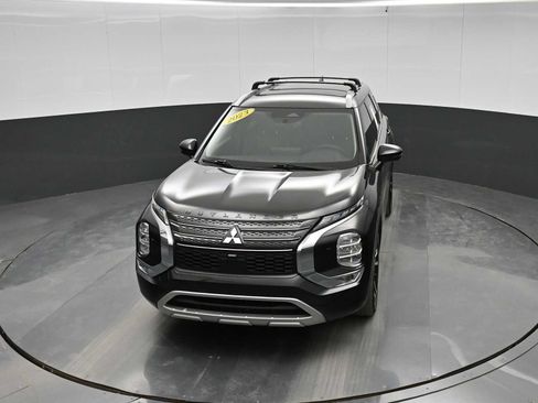 Used 2023 Mitsubishi Outlander SEL AWD/4WD image 25