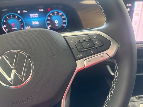 New 2026 Volkswagen Atlas SE image 19