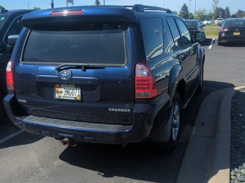 Used 2008 Toyota 4Runner Limited AWD/4WD image 3