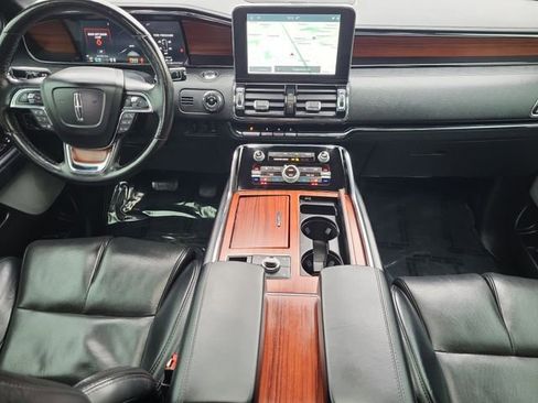 Used 2021 Lincoln Navigator Reserve image 15