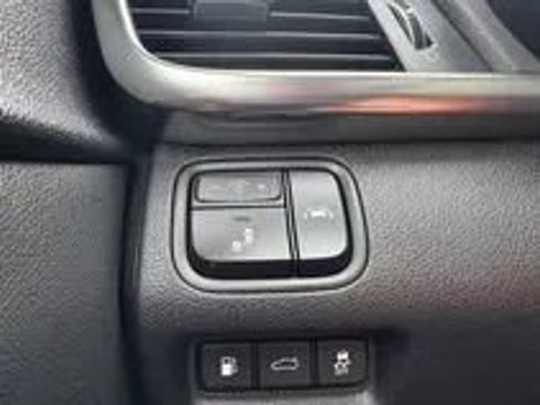 Used 2018 Kia Optima EX w/ Technology Package FWD image 1