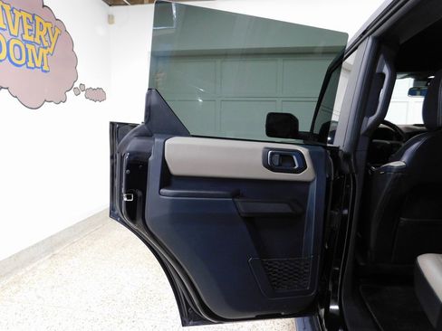 Used 2024 Ford Bronco Wildtrak image 71