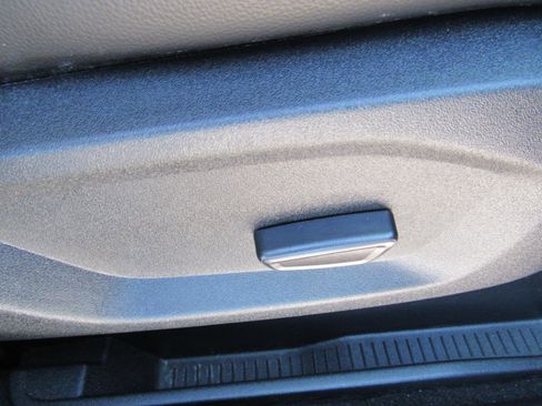 Used 2024 Ford Edge SEL w/ Convenience Package AWD/4WD image 30