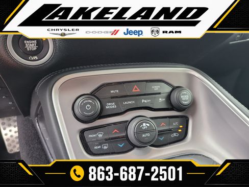 Used 2022 Dodge Challenger R/T Scat Pack w/ Driver Convenience Group RWD image 21