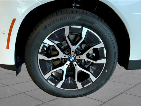 Used 2026 BMW X3 xDrive30i w/ Premium Package AWD/4WD image 12