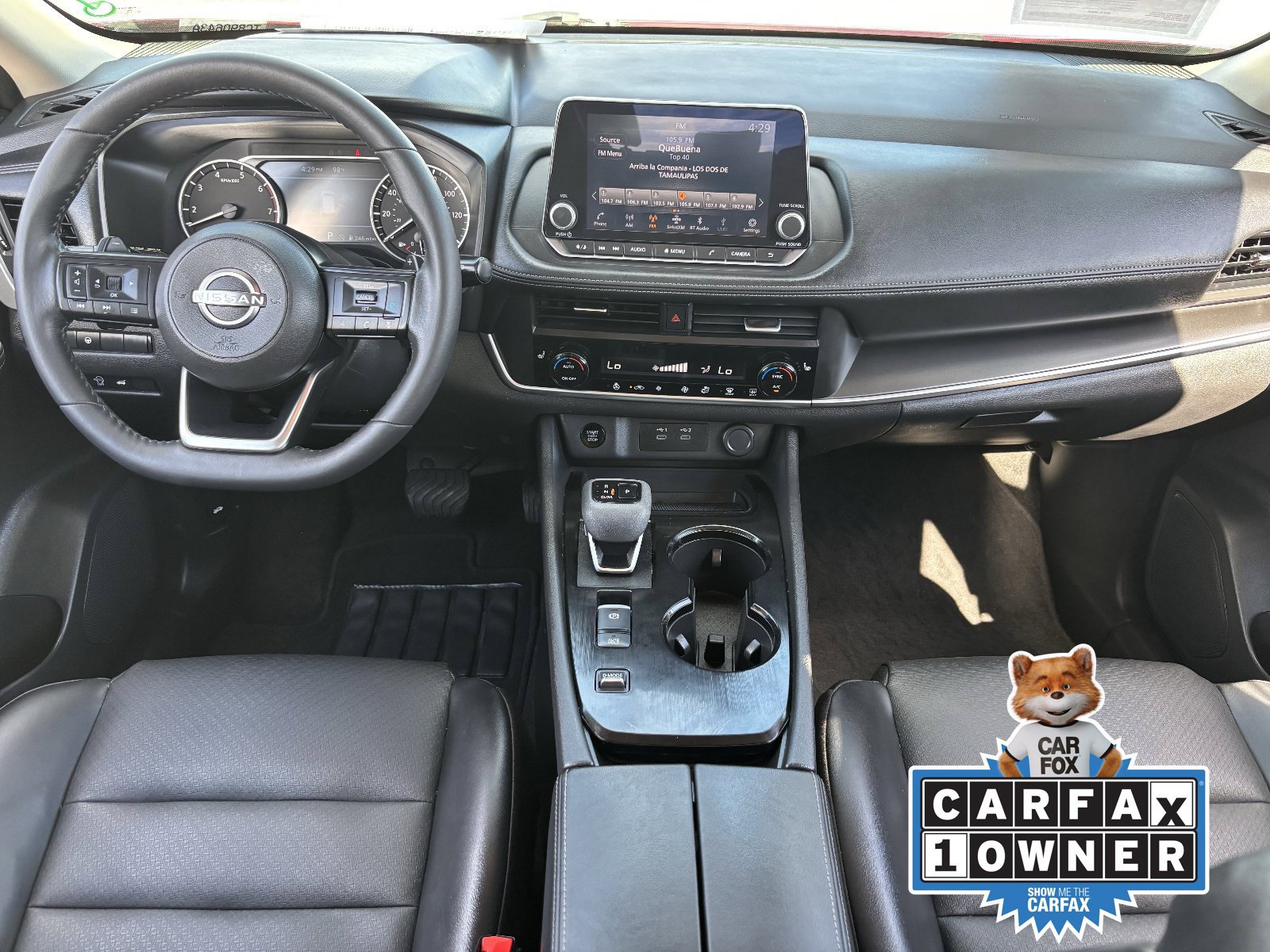 Used 2024 Nissan Rogue SV w/ SV Premium Package FWD image 16