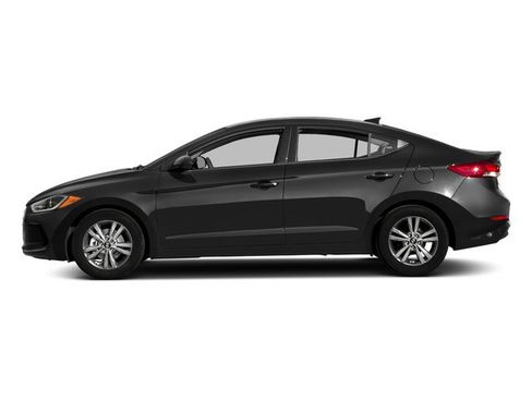 Used 2018 Hyundai Elantra SE w/ Cargo Package FWD image 6