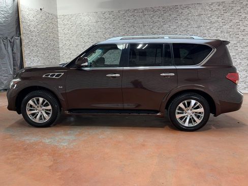 Used 2017 INFINITI QX80 2WD w/ Driver Assistance Package image 4