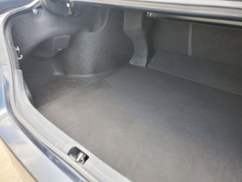 Used 2018 Toyota Camry SE w/ Convenience Package FWD image 49