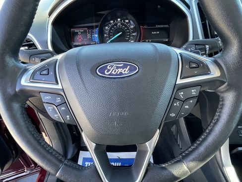 Used 2019 Ford Edge SEL w/ Equipment Group 201A AWD/4WD image 19