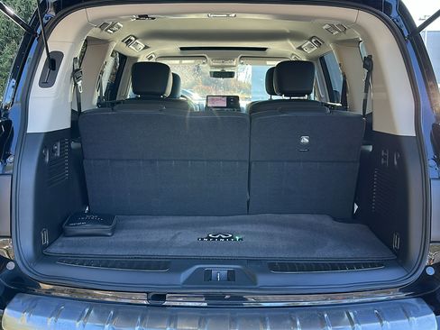 Certified 2024 INFINITI QX80 Luxe w/ Cargo Package image 7