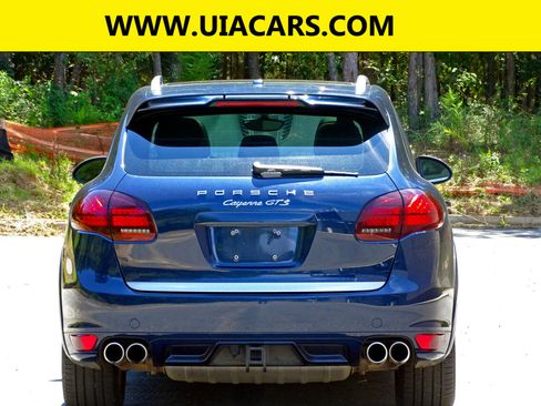 Used 2014 Porsche Cayenne GTS image 9