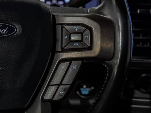 Used 2022 Ford F350 Limited image 17