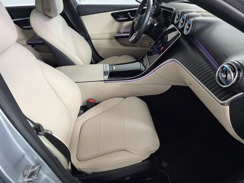Certified 2025 Mercedes-Benz C 300 Sedan image 28