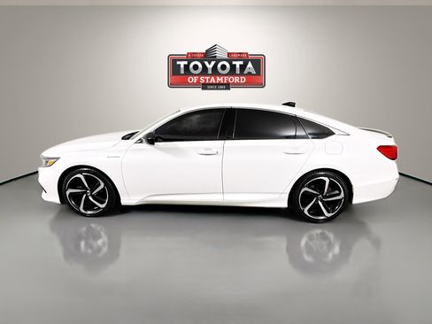 Used 2022 Honda Accord Sport image 4