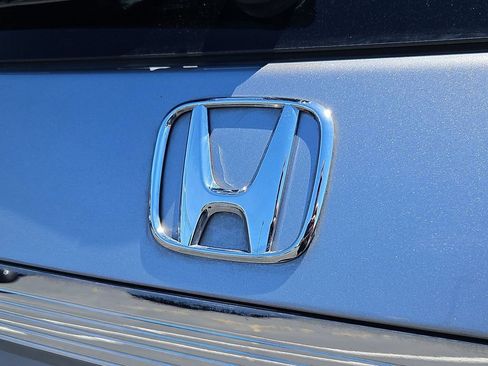 Used 2016 Honda Odyssey EX-L image 25