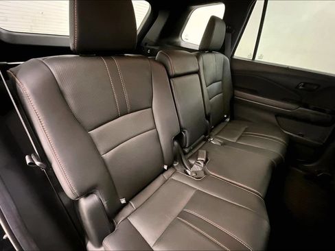 Used 2022 Honda Passport TrailSport image 23