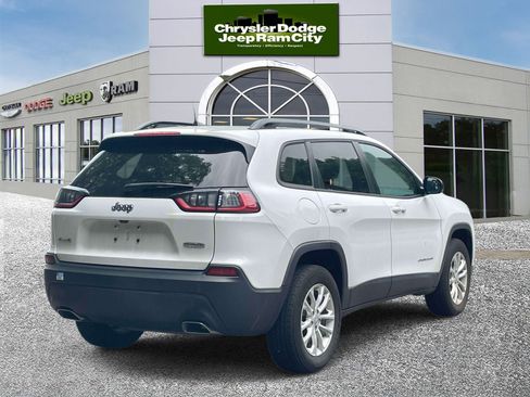 Used 2022 Jeep Cherokee Latitude Lux AWD/4WD image 5