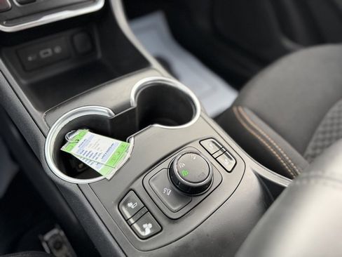 Used 2019 GMC Terrain SLE w/ Driver Convenience Package image 22