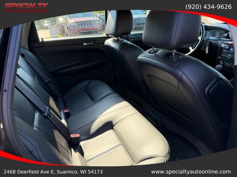 Used 2011 Chevrolet Impala LTZ FWD image 16