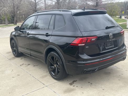 Certified 2023 Volkswagen Tiguan SE R-Line image 8