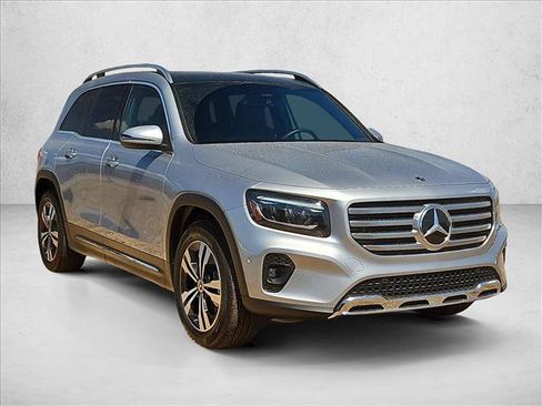 Certified 2026 Mercedes-Benz GLB 250 image 3