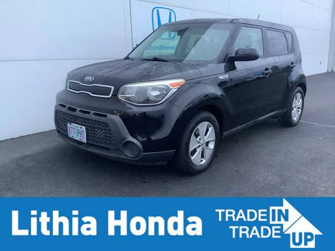 Used 2016 Kia Soul FWD image 1