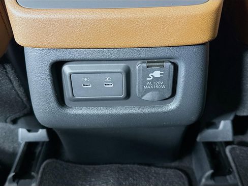 New 2026 Nissan Pathfinder Platinum image 26