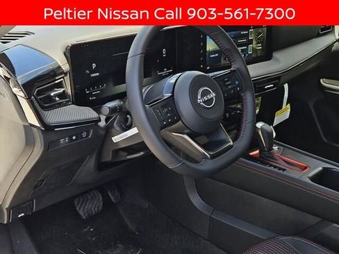 New 2025 Nissan Kicks SR w/ Illumination Package image 9