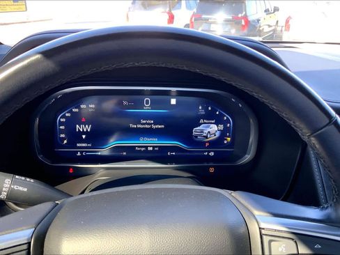 Used 2022 Chevrolet Tahoe LT image 25