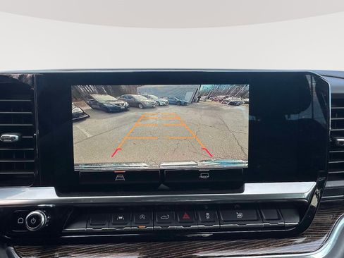 Certified 2023 GMC Sierra 1500 Elevation w/ LPO, Elevation Black Package image 11